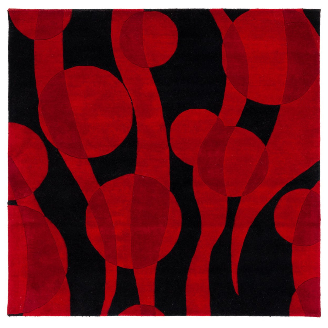 SAFAVIEH Soho Collection SOH755A Handmade Black / Red Rug Image 6