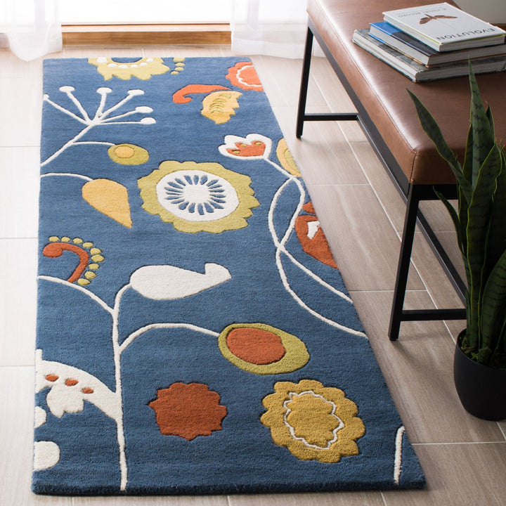 SAFAVIEH Soho SOH772B Handmade Dark Blue / Multi Rug Image 2