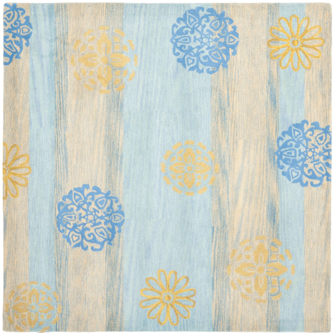 SAFAVIEH Soho Collection SOH777A Handmade Blue/Multi Rug Image 5