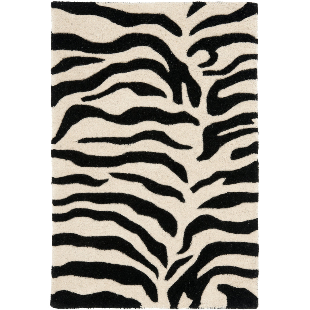 SAFAVIEH Soho SOH784A Handmade Beige / Black Rug Image 8