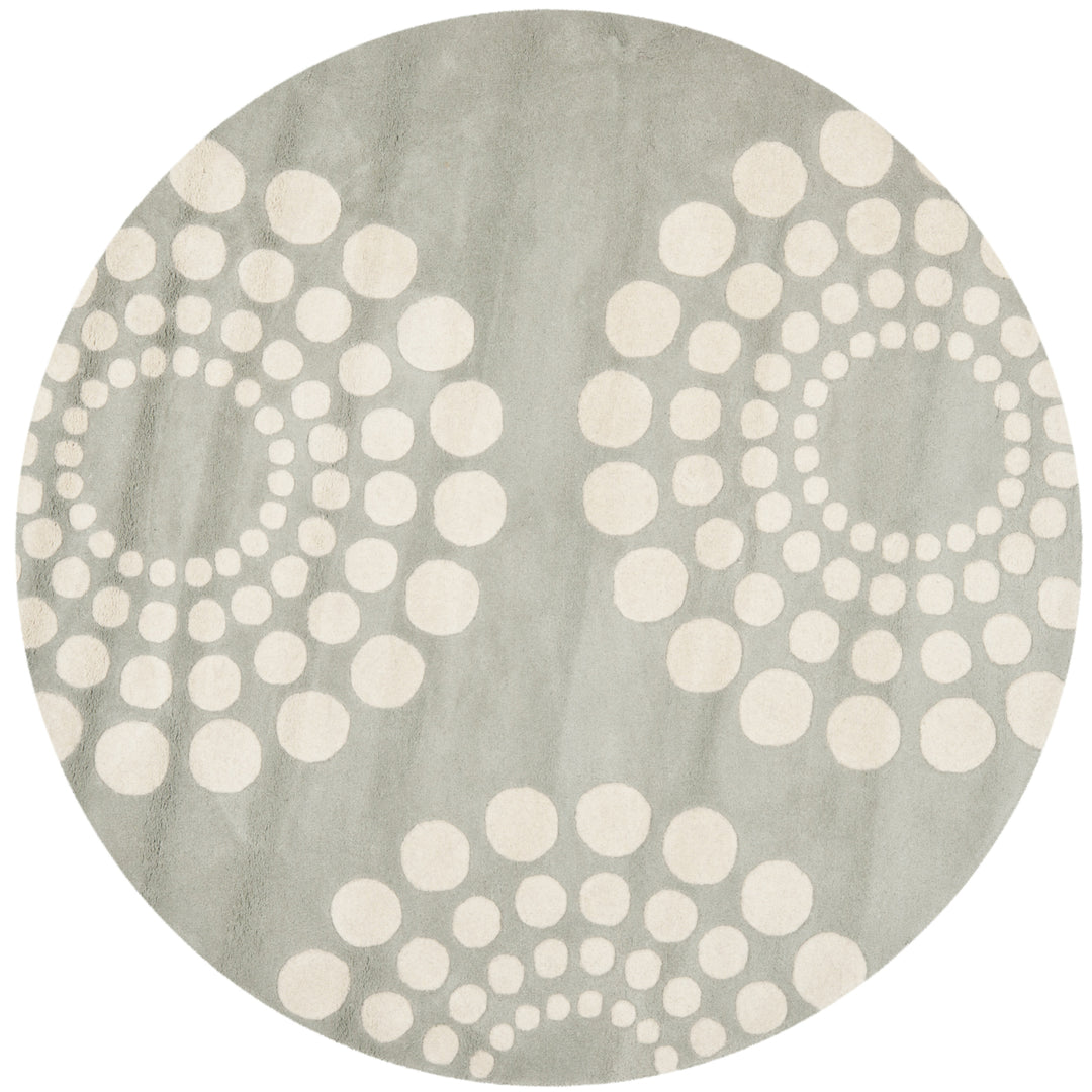 SAFAVIEH Soho Collection SOH788D Handmade Grey/Ivory Rug Image 3