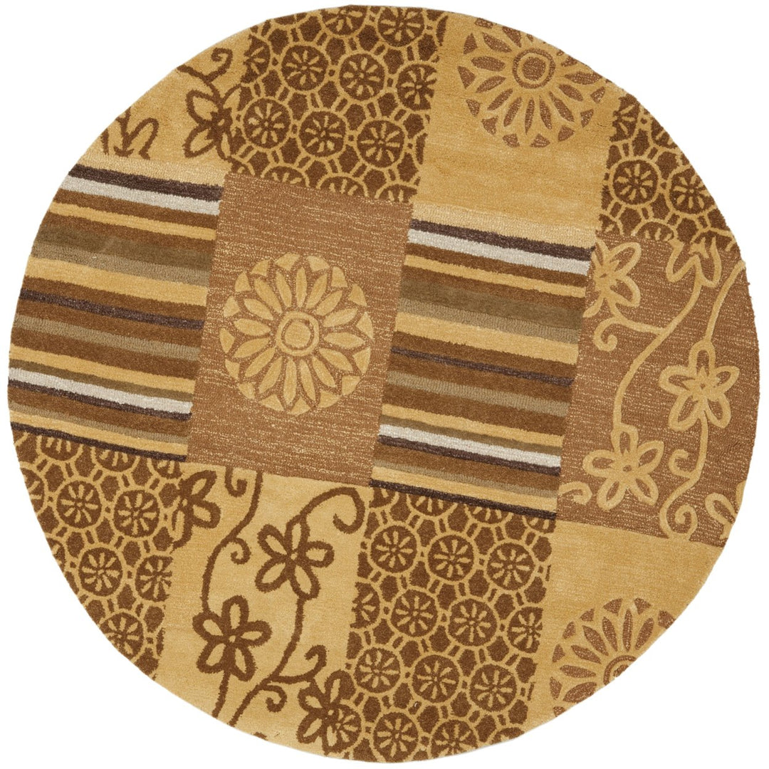 Safavieh SOH818A Soho Beige / Multi Image 10