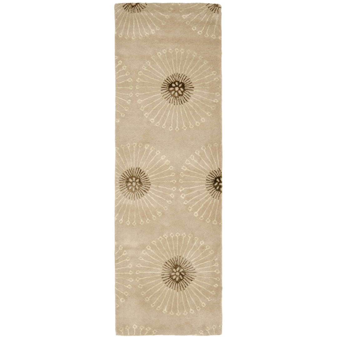 SAFAVIEH Soho SOH821A Handmade Beige / Brown Rug Image 3