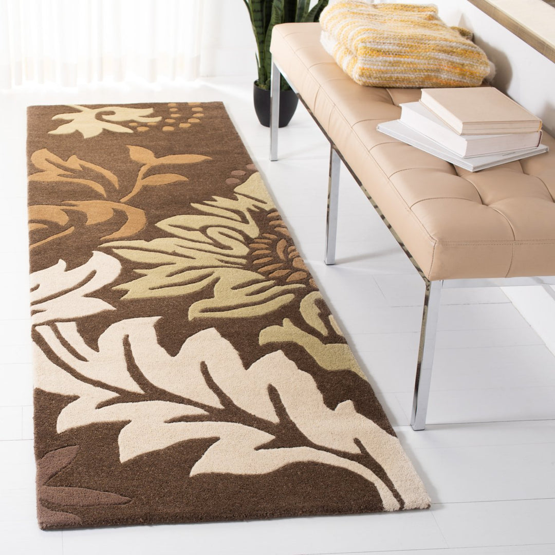 SAFAVIEH Soho SOH831B Handmade Brown / Multi Rug Image 3