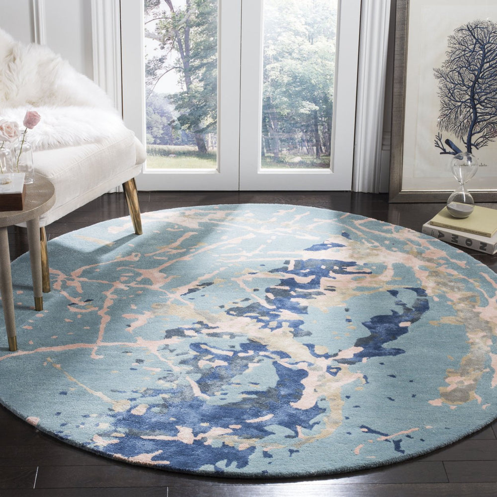 SAFAVIEH Soho SOH970A Handmade Blue / Light Pink Rug Image 2