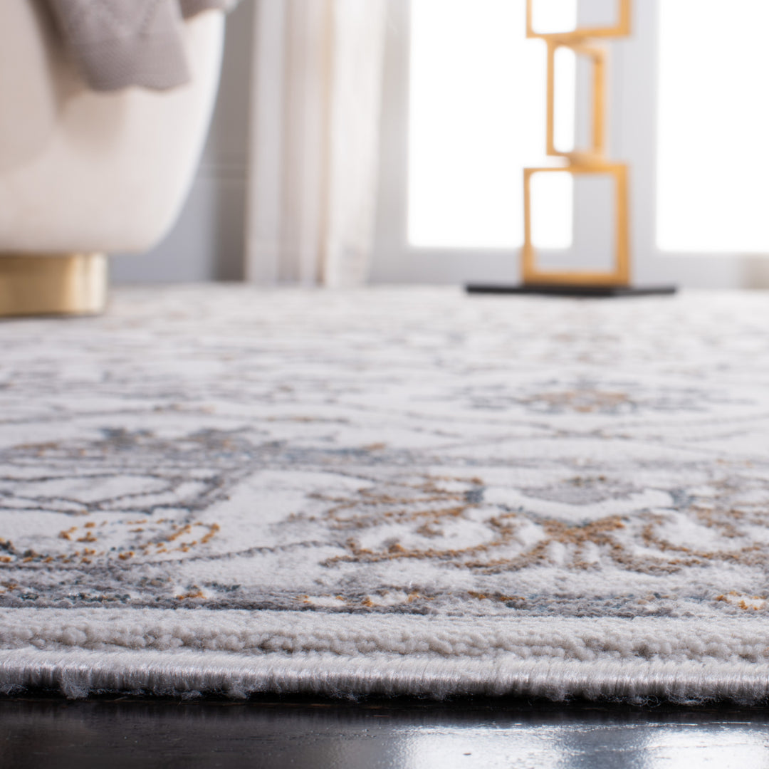 SAFAVIEH Sonoma Collection SON350A Ivory / Grey Rug Image 7