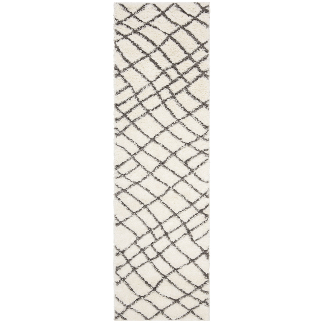 SAFAVIEH Sparta Shag Collection SPG512C Ivory / Grey Rug Image 5