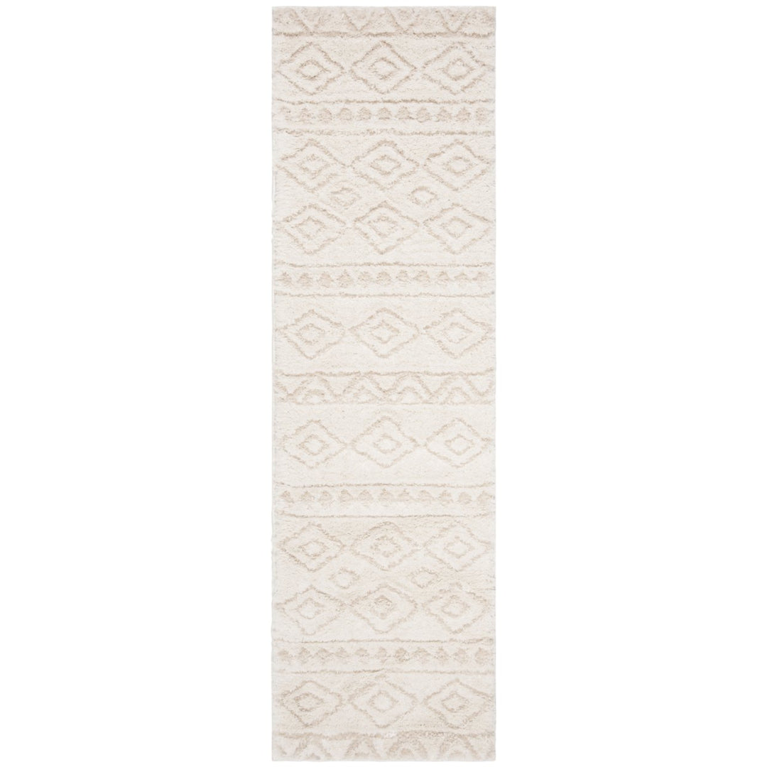 SAFAVIEH Sparta Shag Collection SPG513D Ivory / Beige Rug Image 2