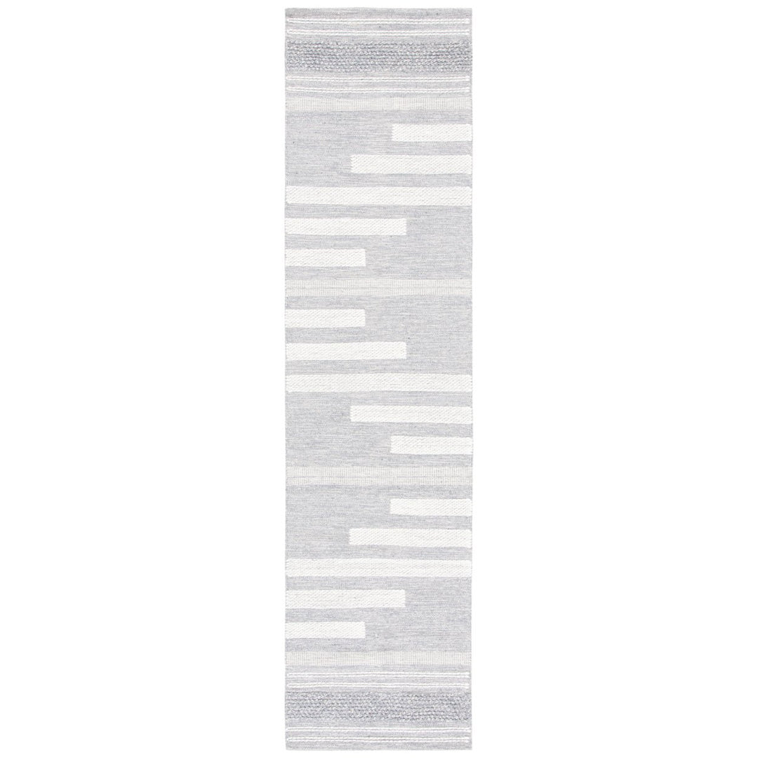 SAFAVIEH Striped Kilim STK505G Silver / Grey Rug Image 3