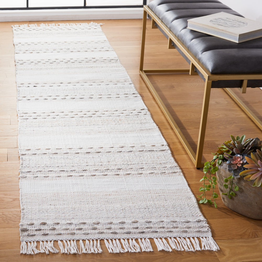 SAFAVIEH Striped Kilim STK105B Beige / Ivory Rug Image 2