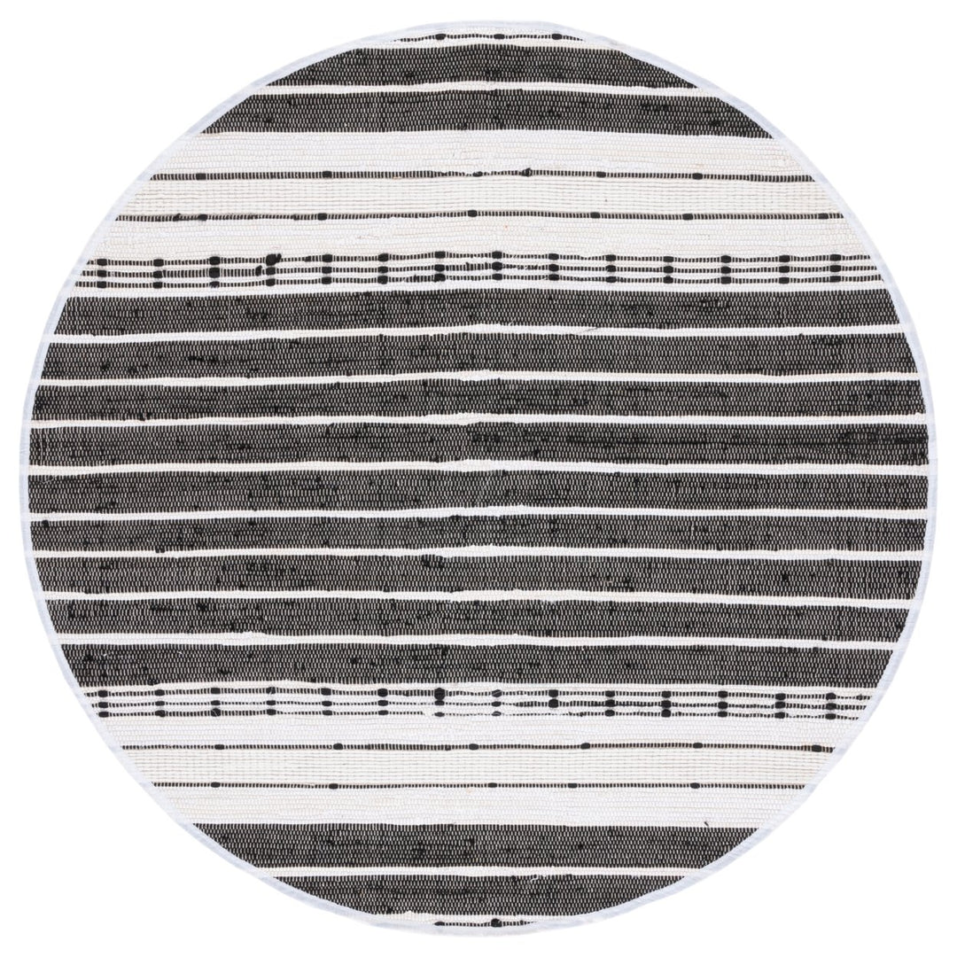 SAFAVIEH Striped Kilim STK202Z Black / Ivory Rug Image 1