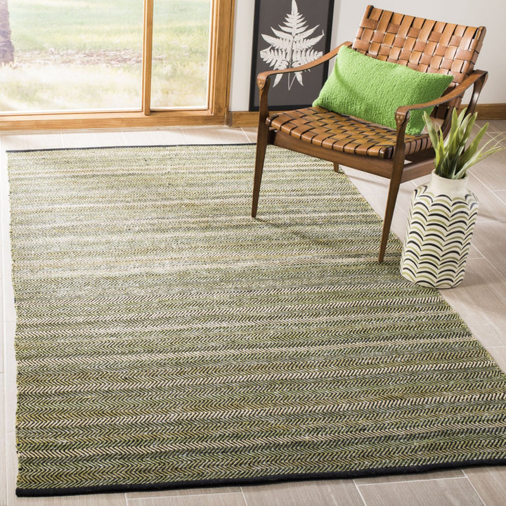 SAFAVIEH Striped Kilim STK421B Handwoven Green Rug Image 1