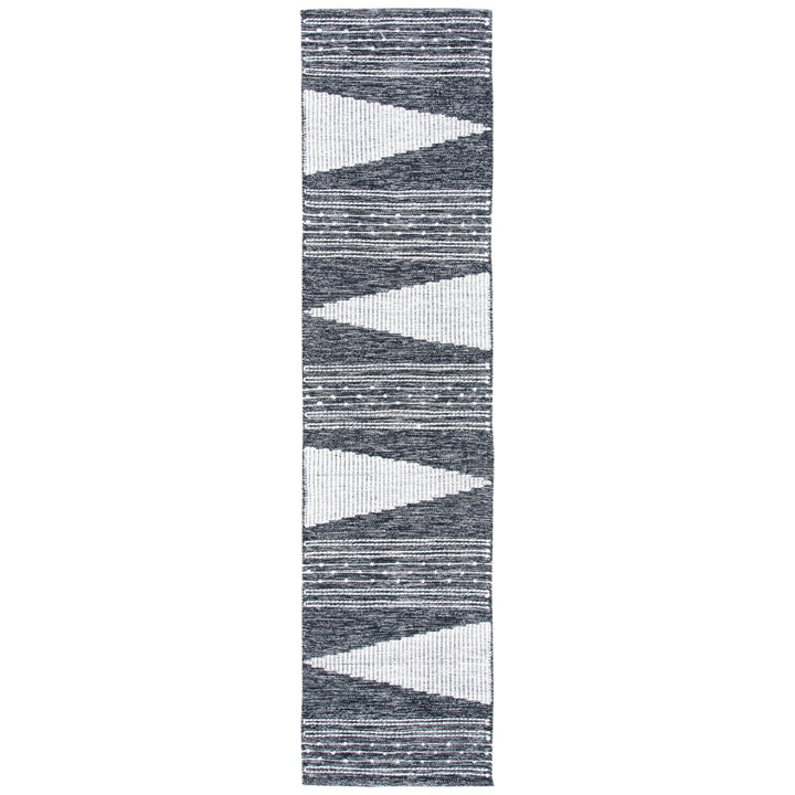 SAFAVIEH Striped Kilim STK521Z Black / Ivory Rug Image 3