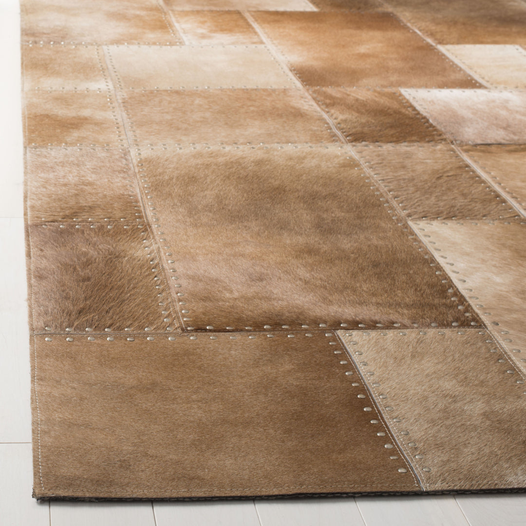 SAFAVIEH Studio Leather STL174B Handwoven Beige Rug Image 4