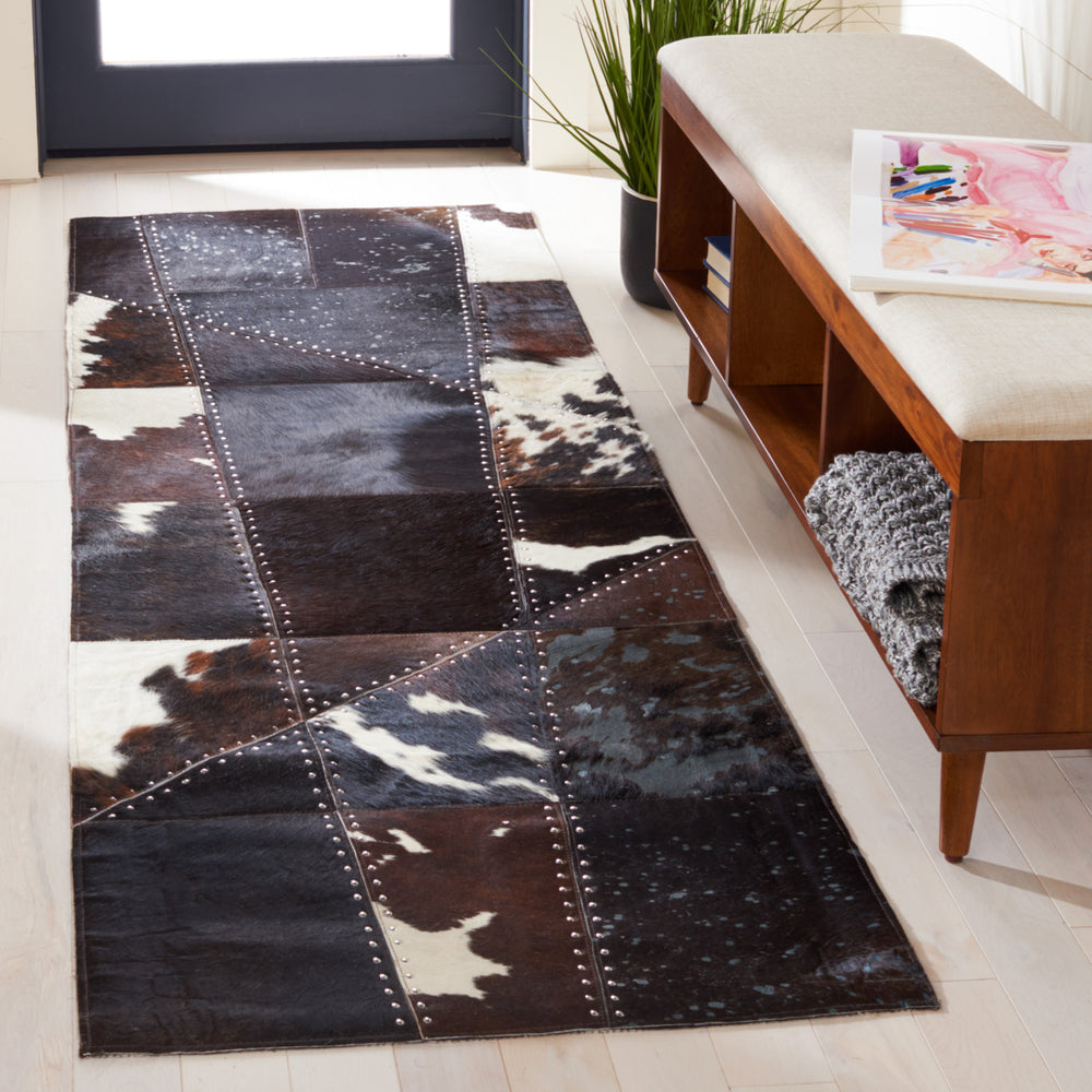 SAFAVIEH Studio Leather STL184T Dark Brown / Ivory Rug Image 2