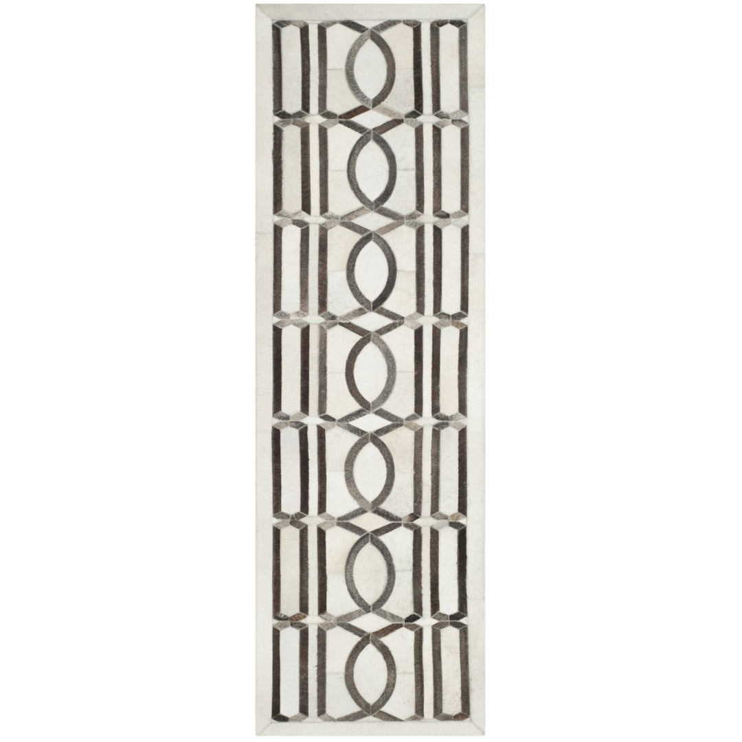 SAFAVIEH Studio Leather STL662A Ivory / Grey Rug Image 1