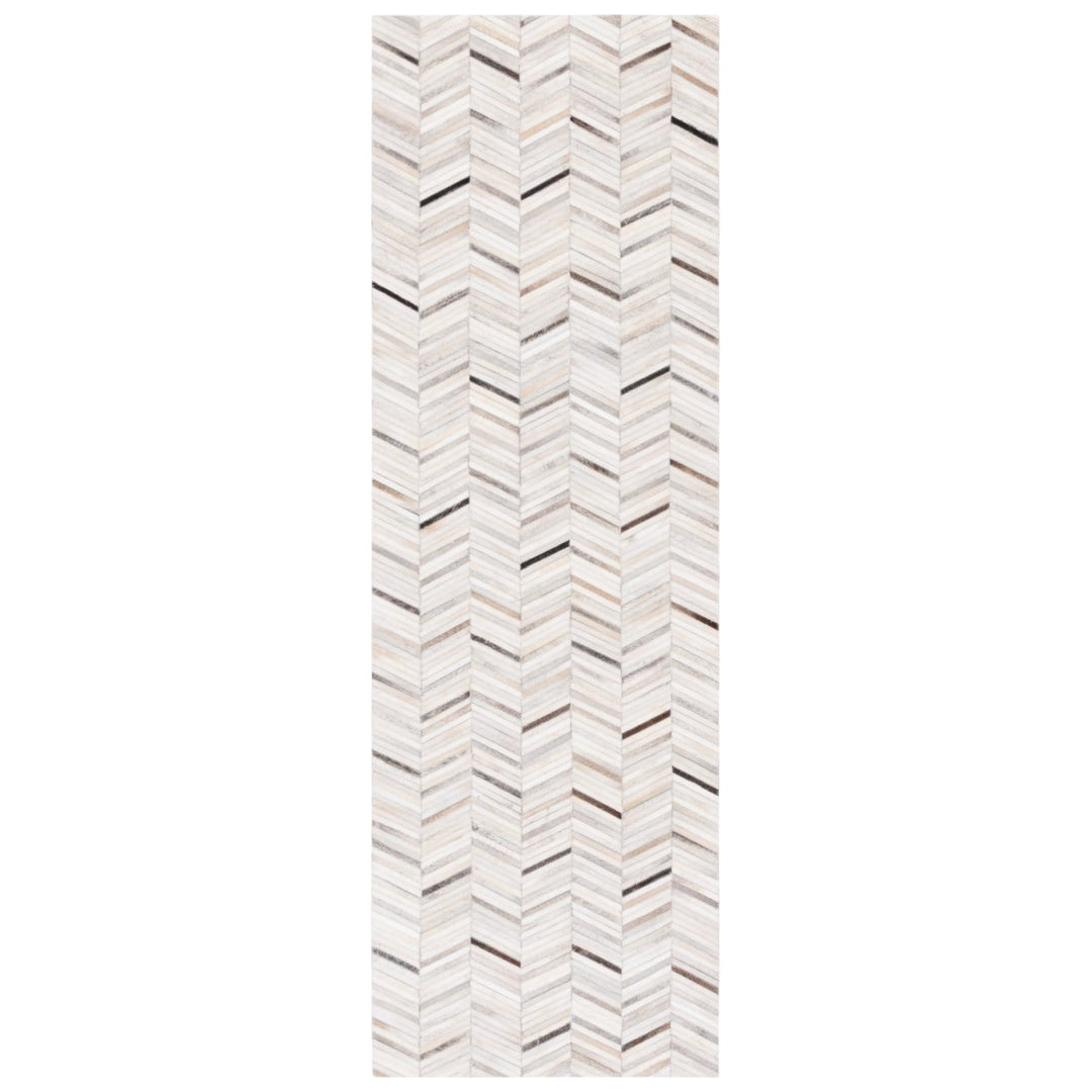 SAFAVIEH Studio Leather STL802A Ivory / Grey Rug Image 3