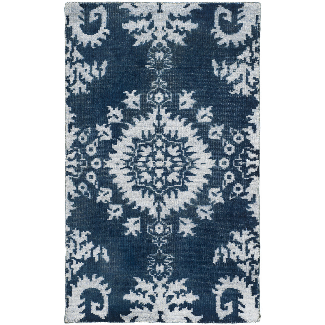 SAFAVIEH Stone Wash STW235B Hand-knotted Indigo Rug Image 5