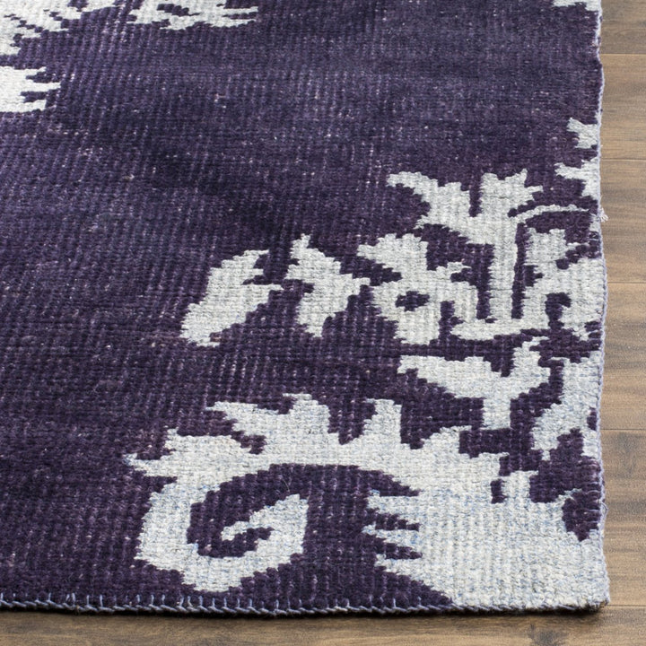 SAFAVIEH Stone Wash STW235K Hand-knotted Deep Purple Rug Image 4