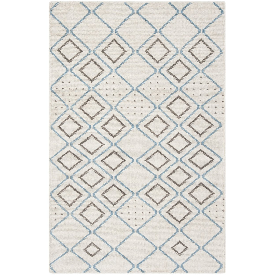 SAFAVIEH Stone Wash STW902A Silver / Blue Rug Image 1