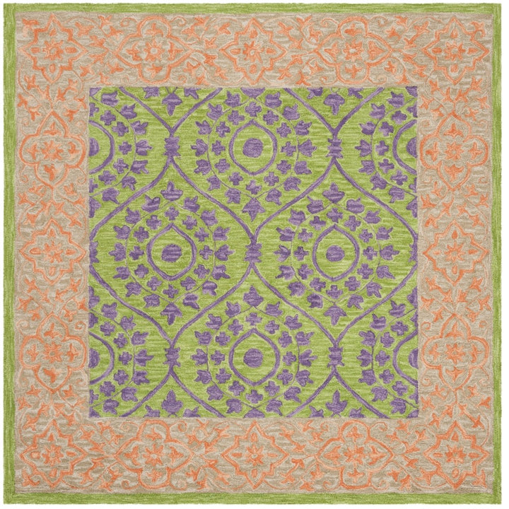 SAFAVIEH Suzani SZN102A Hand-hooked Green / Violet Rug Image 6
