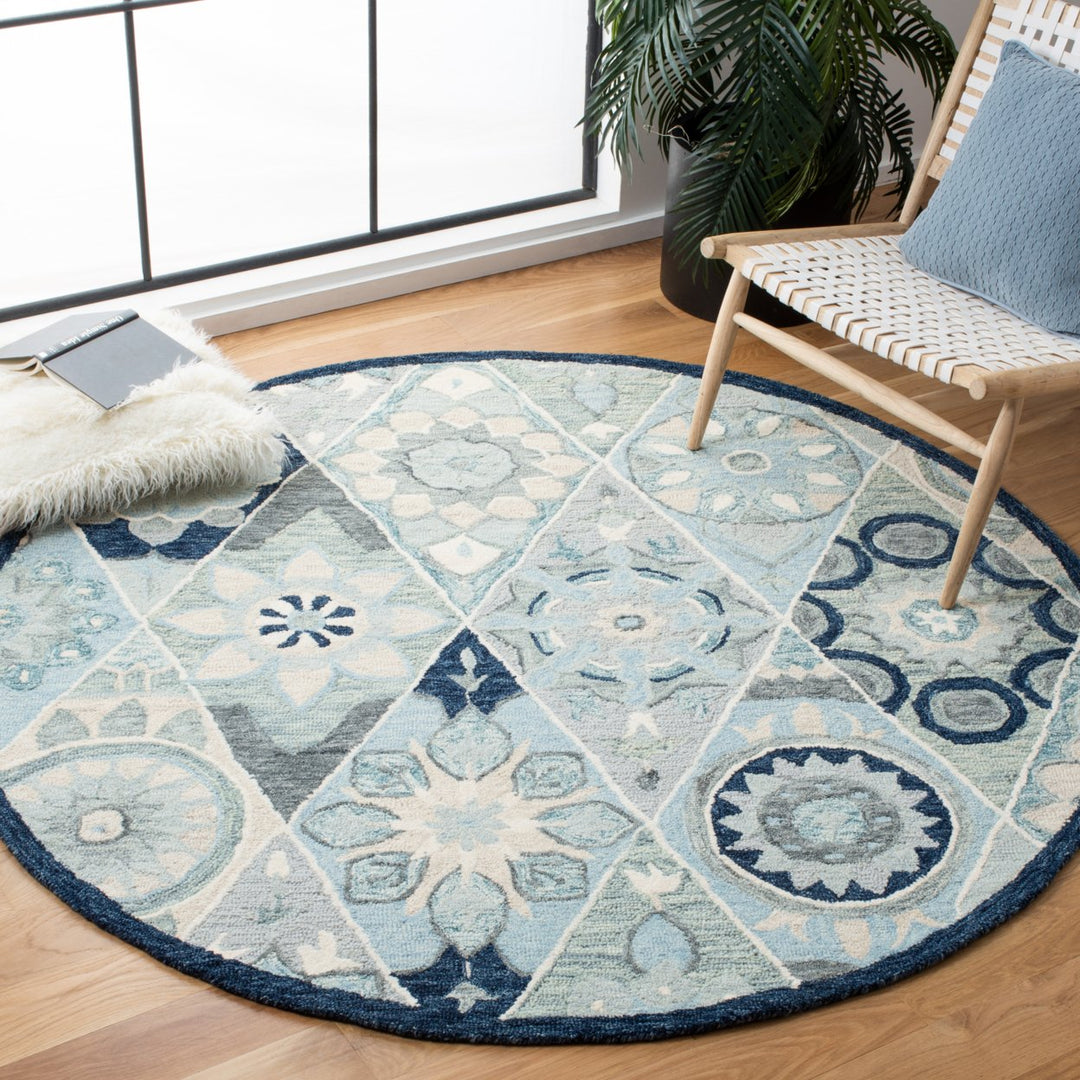 SAFAVIEH Suzani SZN502M Handmade Blue / Ivory Rug Image 2