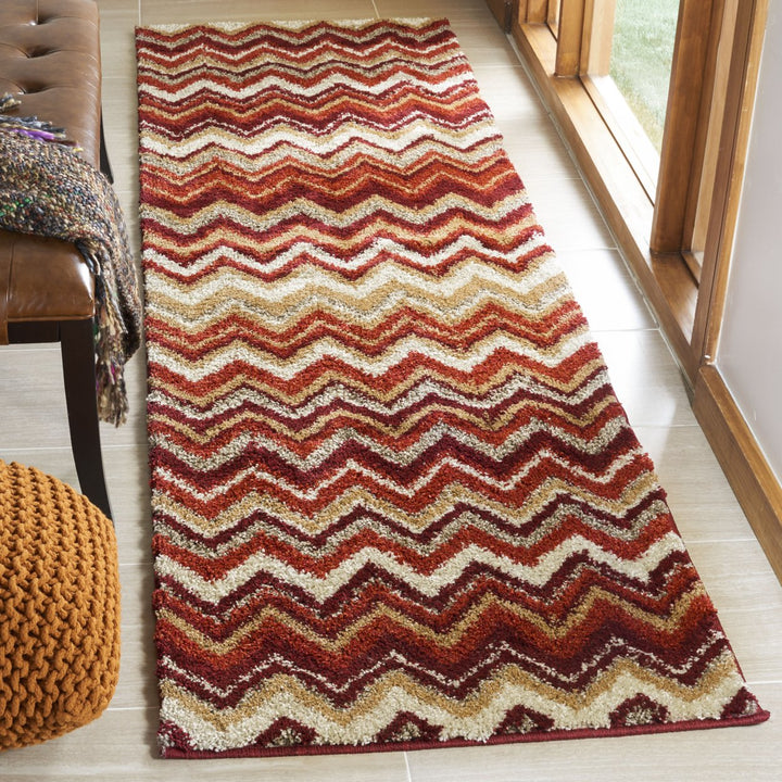 SAFAVIEH Tahoe Collection TAH477B Beige / Terracotta Rug Image 2