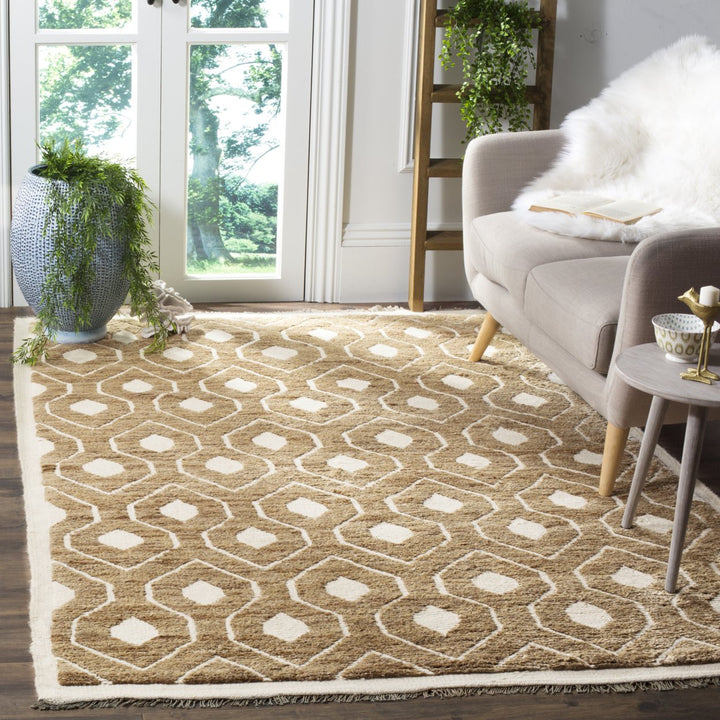 SAFAVIEH Tangier TGR642A Handmade Ivory / Multi Rug Image 1