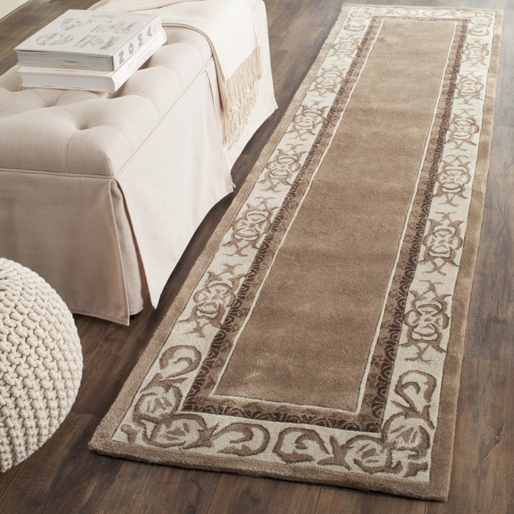 SAFAVIEH Total Performance TLP727B Mocha / Ivory Rug Image 3