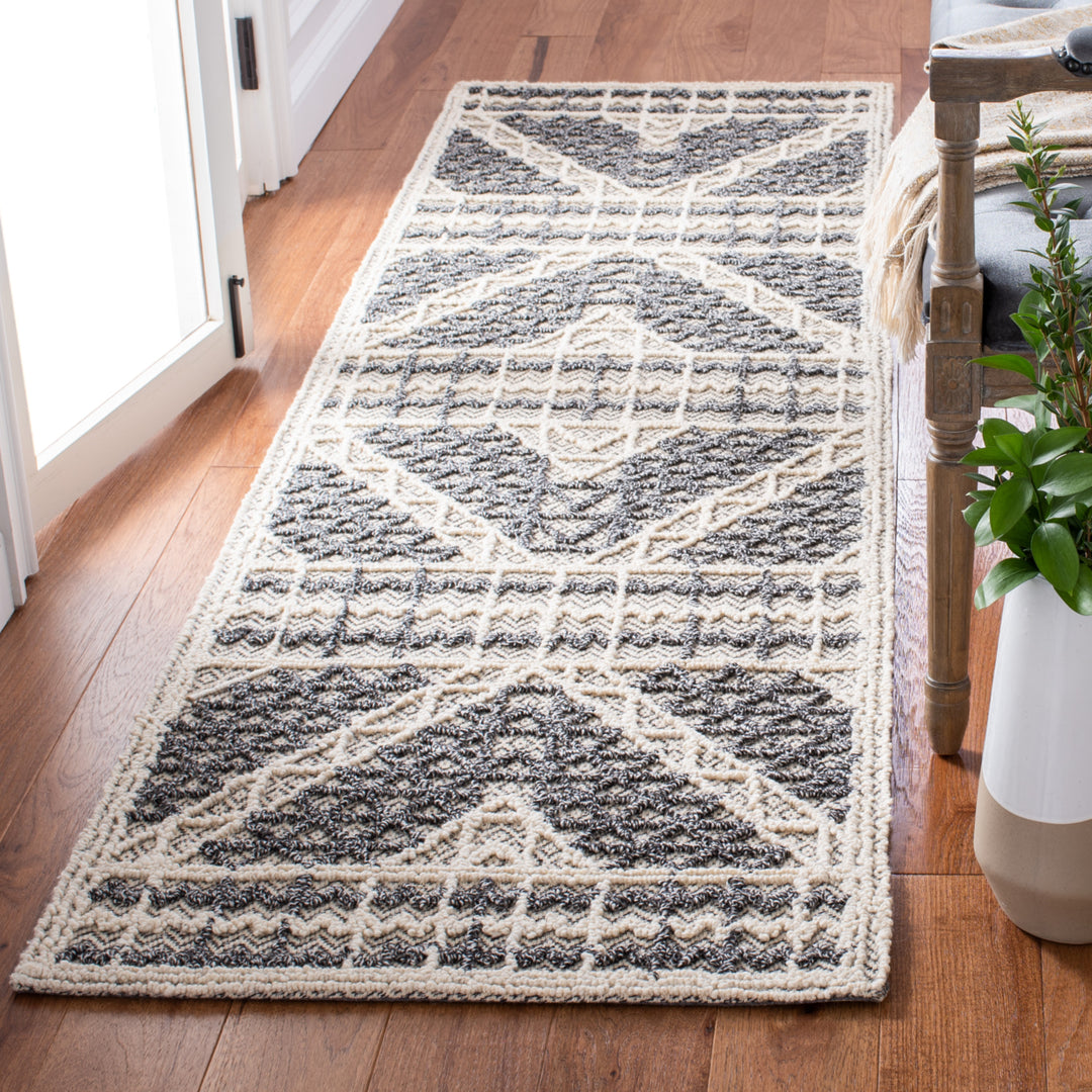 SAFAVIEH Trace TRC216F Handmade Grey / Charcoal Rug Image 2