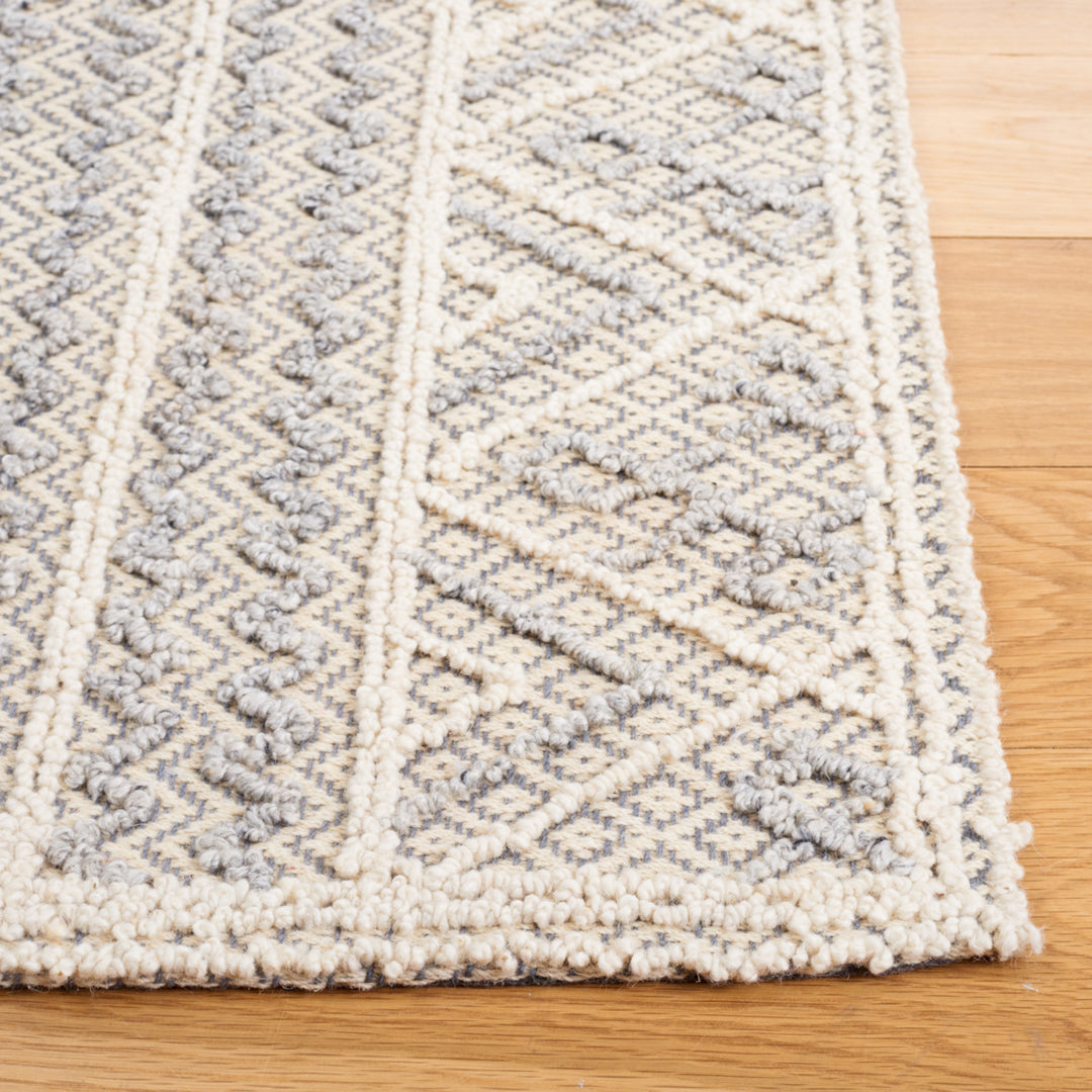 SAFAVIEH Trace TRC229F Handmade Grey / Beige Rug Image 4