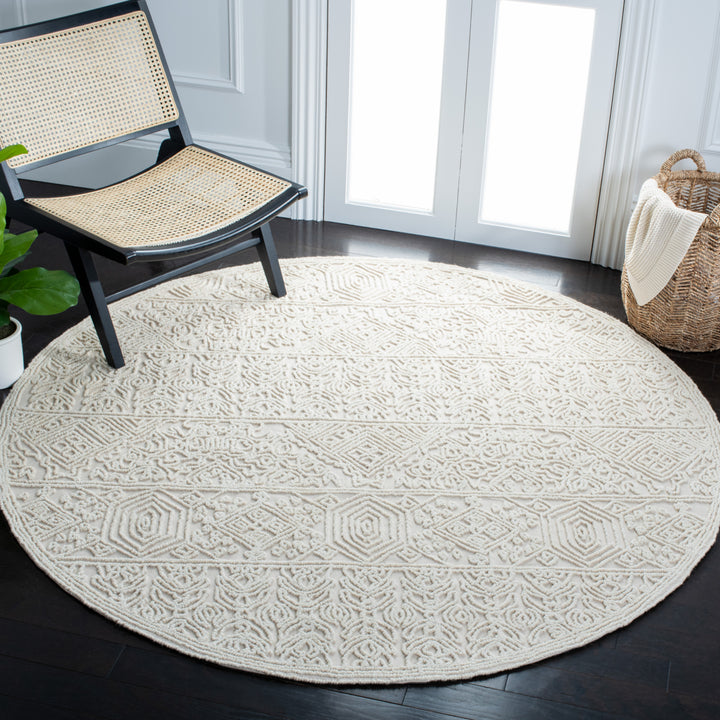 SAFAVIEH Trace Collection TRC401A Handmade Ivory Rug Image 2