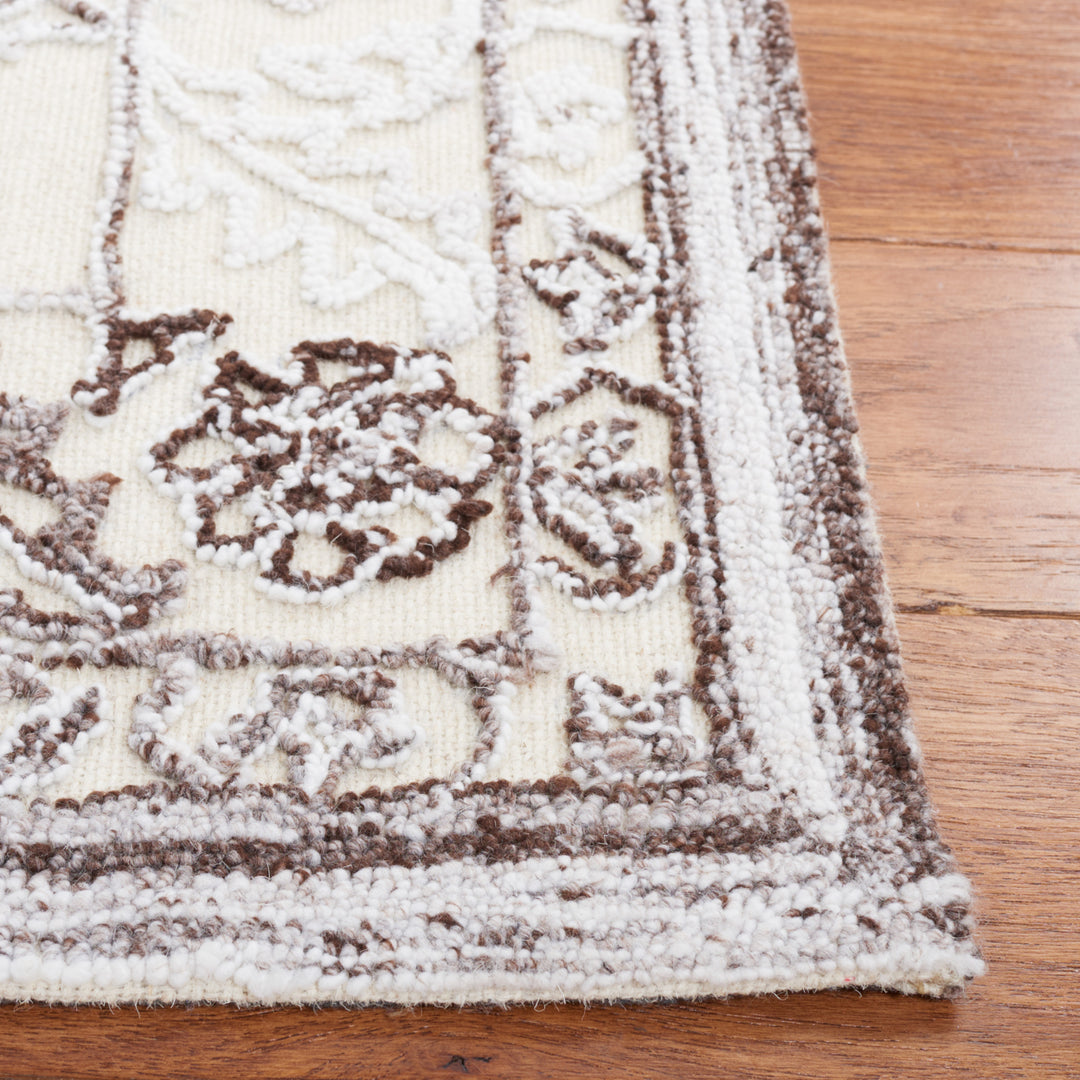 SAFAVIEH Trace TRC303T Handmade Brown / Ivory Rug Image 2