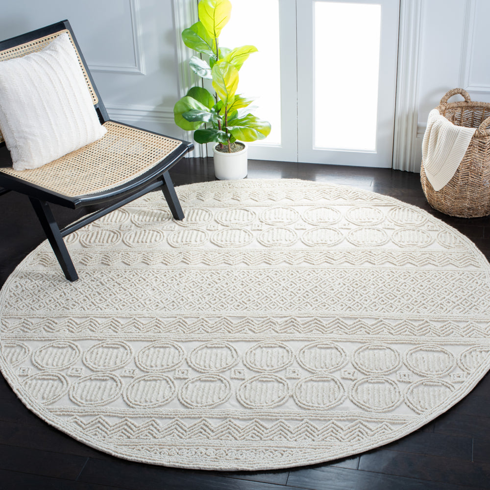 SAFAVIEH Trace Collection TRC402A Handmade Ivory Rug Image 2