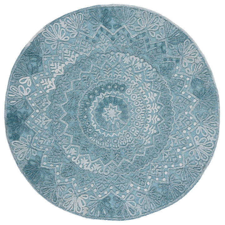 SAFAVIEH Trace Collection TRC601K Turquoise / Green Rug Image 4