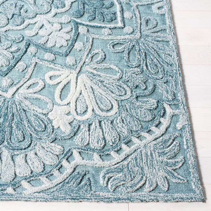 SAFAVIEH Trace Collection TRC601K Turquoise / Green Rug Image 7