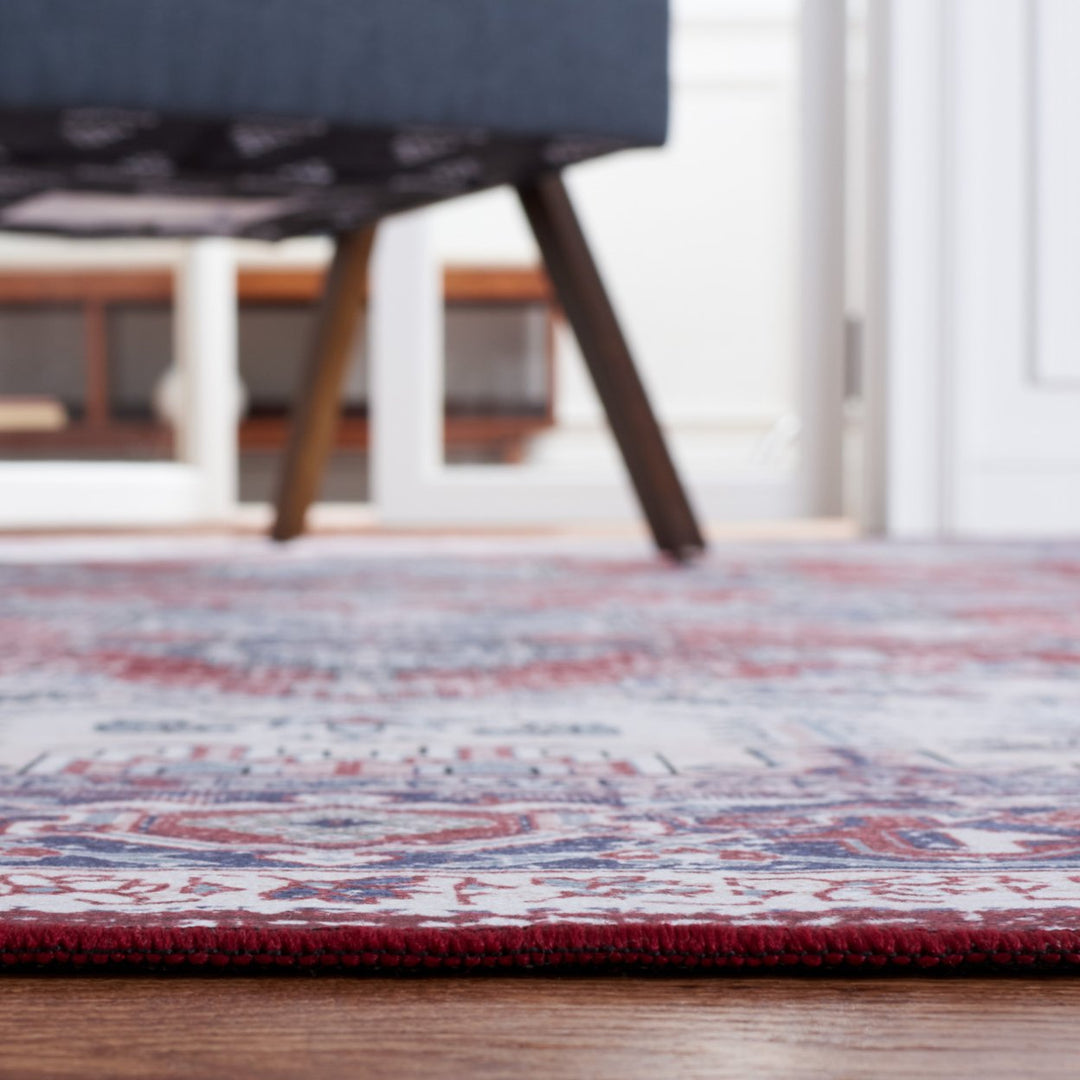 SAFAVIEH Tucson Collection TSN101S Red / Navy Rug Image 9