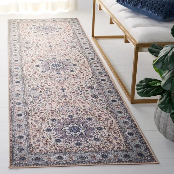 SAFAVIEH Tucson Collection TSN123B Beige / Green Rug Image 3