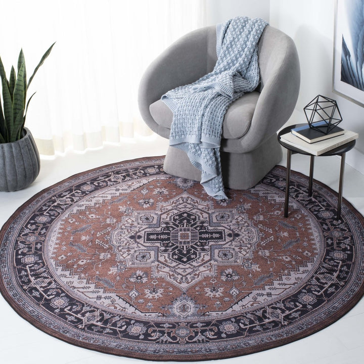 SAFAVIEH Tucson Collection TSN128P Rust / Navy Rug Image 2