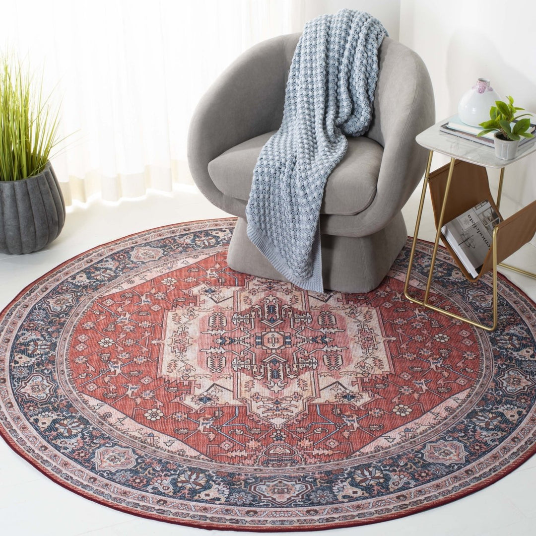 SAFAVIEH Tucson Collection TSN139Q Red / Navy Rug Image 2