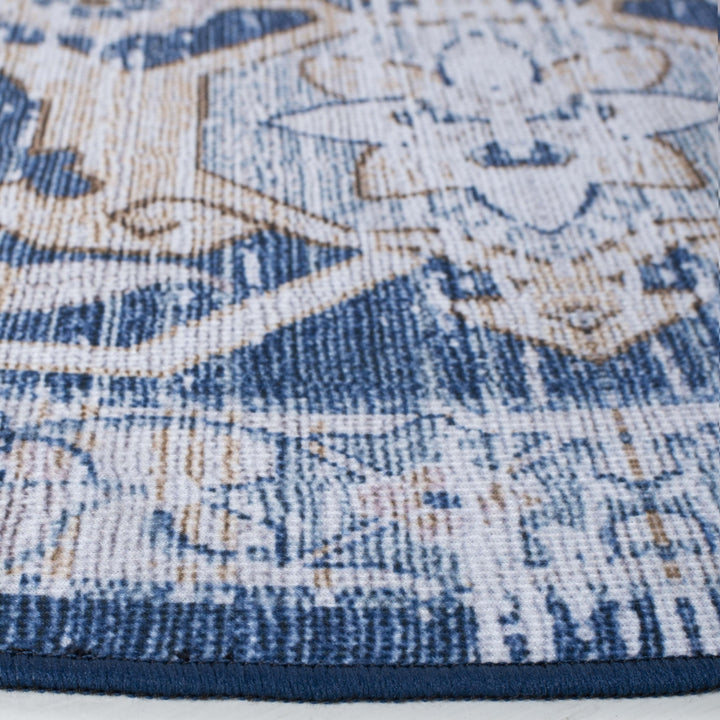 SAFAVIEH Tucson Collection TSN147M Light Blue / Navy Rug Image 5