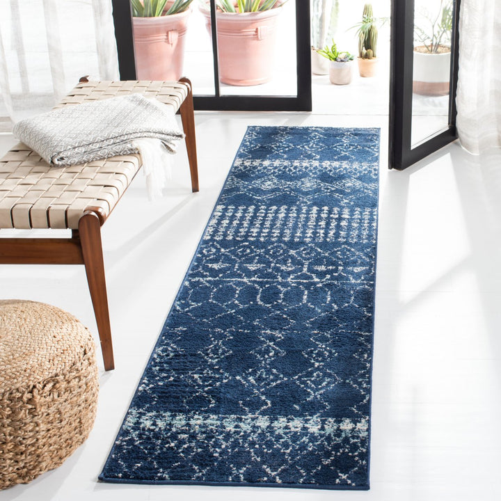 SAFAVIEH Tulum Collection TUL229N Navy / Ivory Rug Image 3