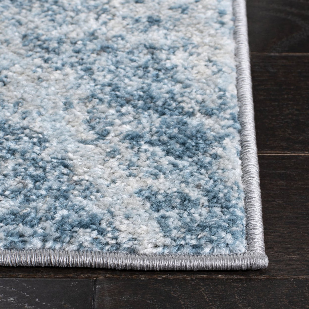 SAFAVIEH Tulum Collection TUL228F Grey / Blue Rug Image 7