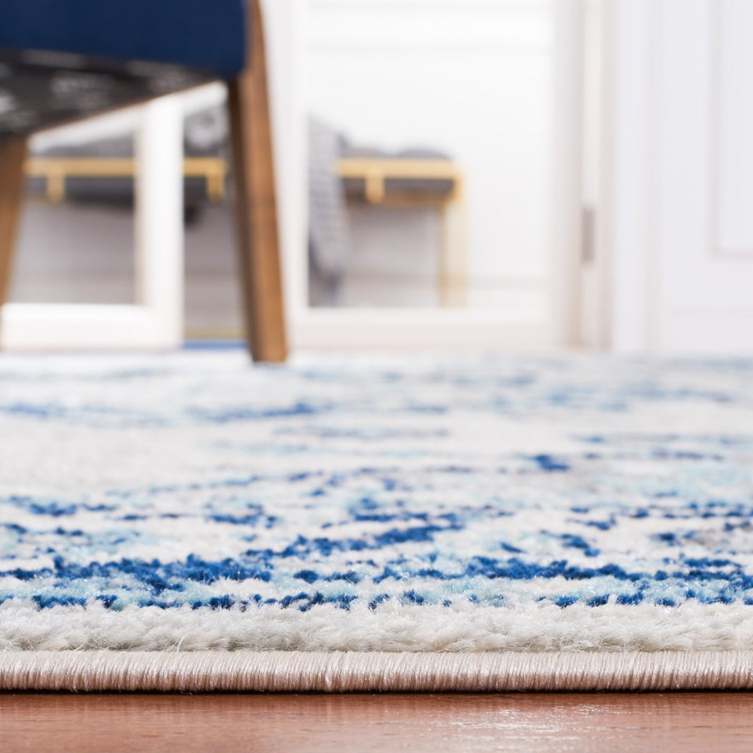 SAFAVIEH Tulum Collection TUL279B Ivory / Blue Rug Image 8