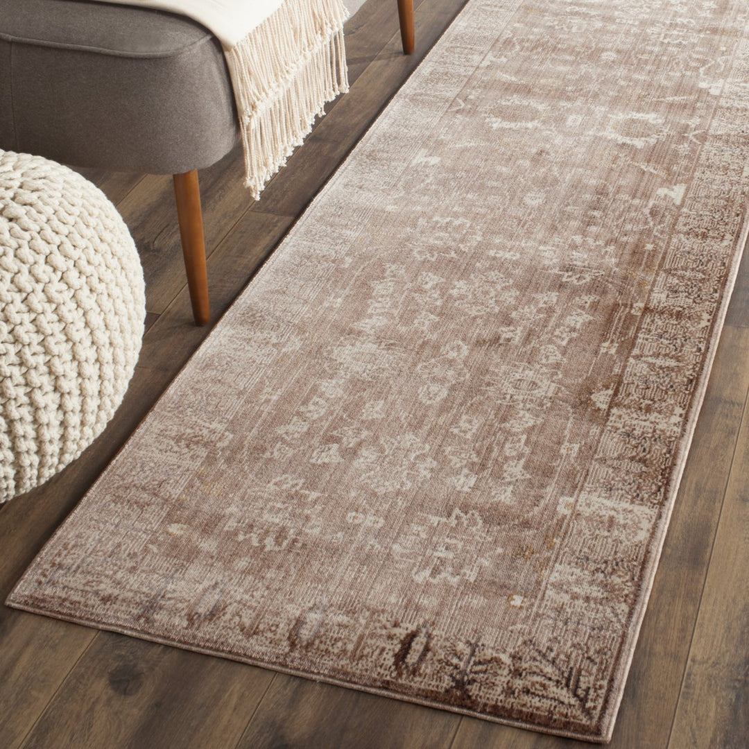 SAFAVIEH Valencia Collection VAL118F Brown / Beige Rug Image 2