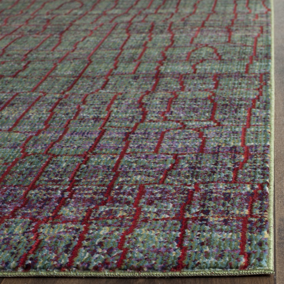 SAFAVIEH Valencia Collection VAL202B Green / Red Rug Image 4