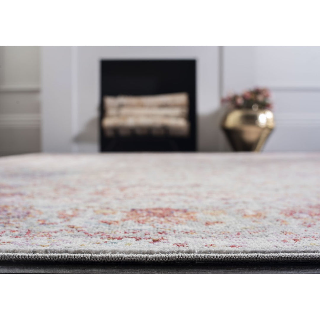 SAFAVIEH Valencia Collection VAL168Q Grey / Red Rug Image 5