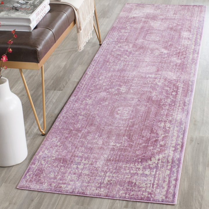 SAFAVIEH Valencia Collection VAL205A Fuchsia / Multi Rug Image 2