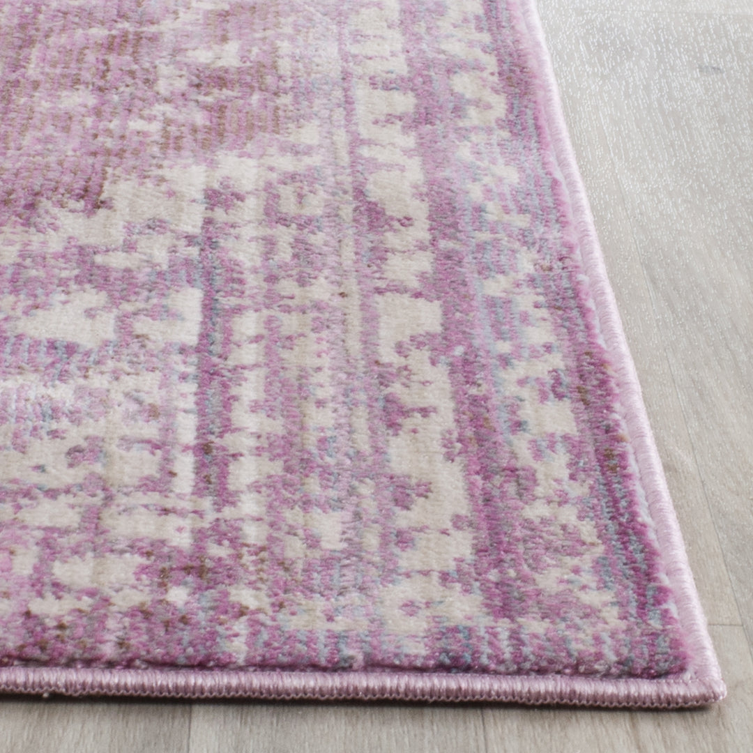 SAFAVIEH Valencia Collection VAL205A Fuchsia / Multi Rug Image 4