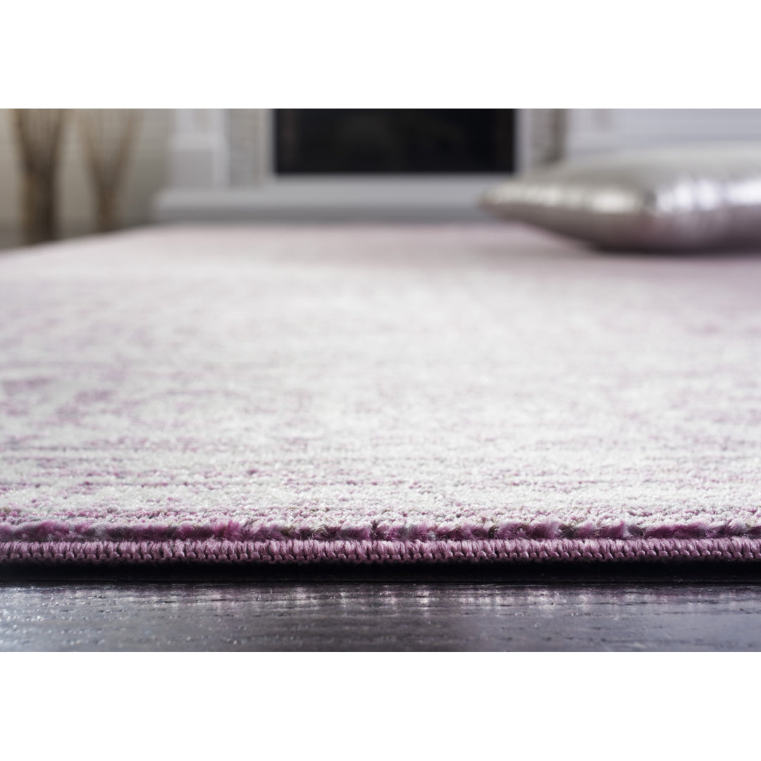 SAFAVIEH Valencia Collection VAL205A Fuchsia / Multi Rug Image 5